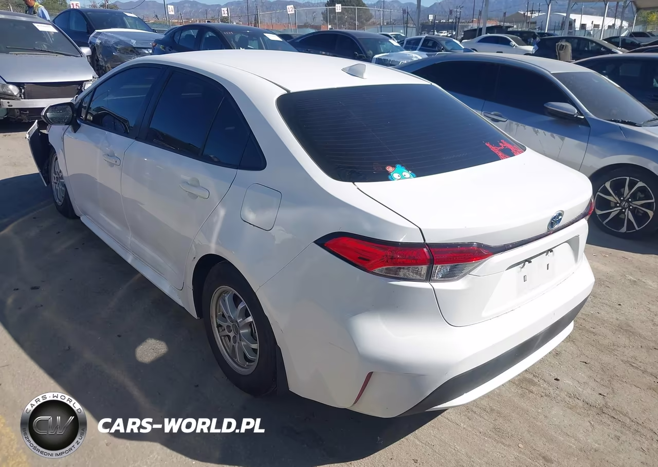 2020 Toyota Corolla Hybrid Le VIN:JTDEBRBE0LJ029980 - 3