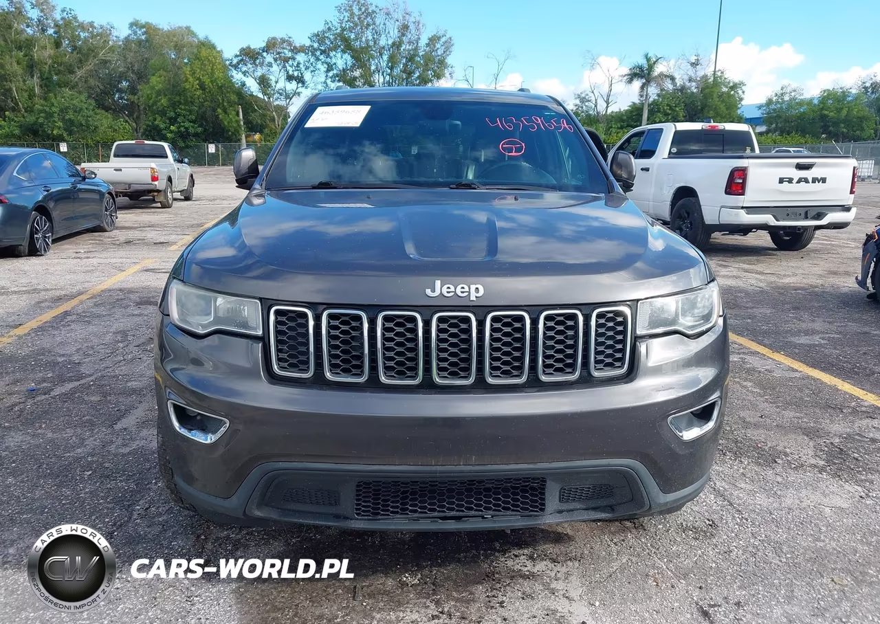 2017 Jeep Grand Cherokee Laredo 4X2 VIN:1C4RJEAG5HC731112 - 6