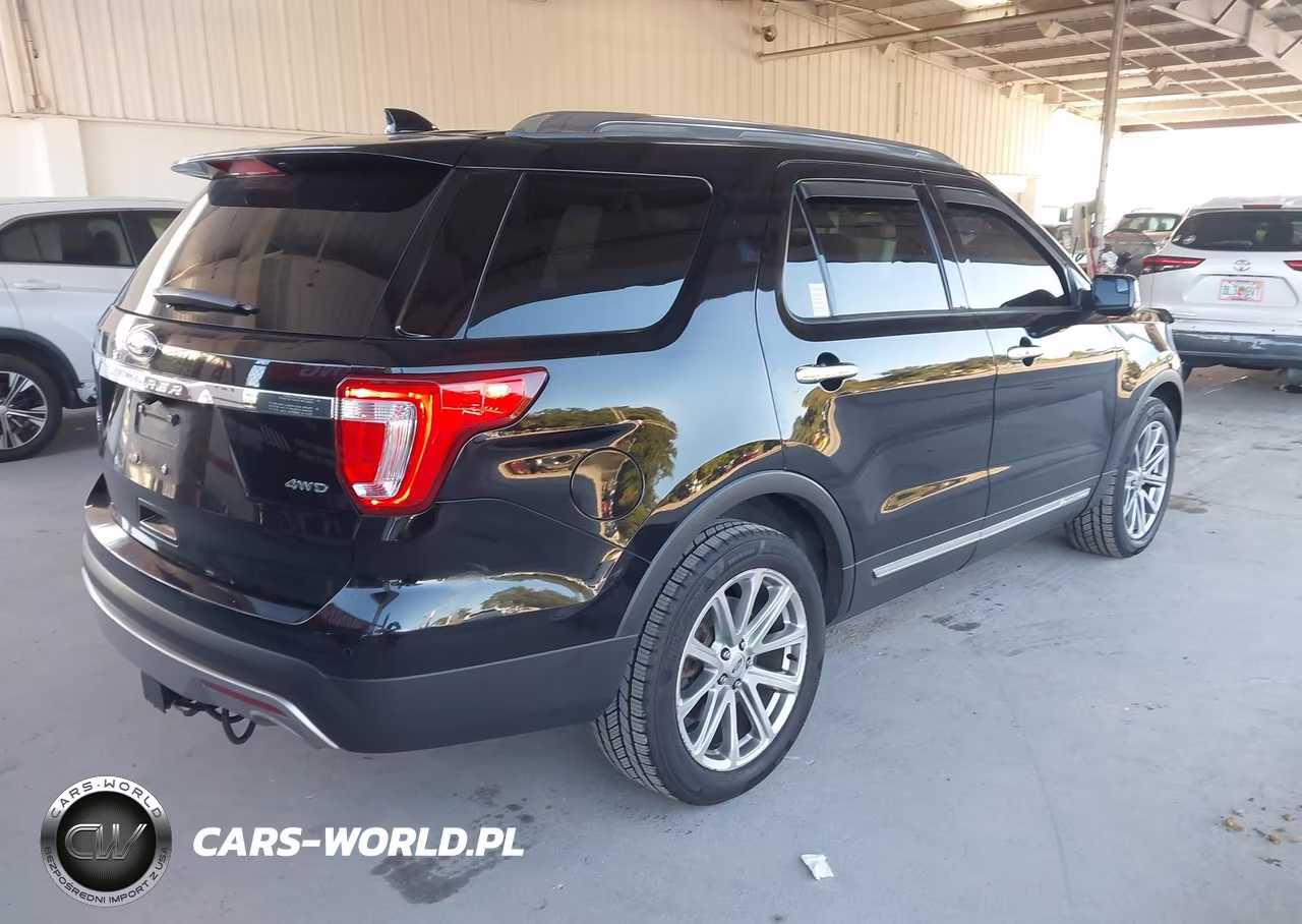 2016 Ford Explorer Limited VIN:1FM5K8F8XGGA71358 - 4