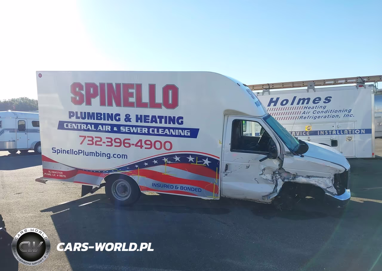 2013 Ford E-350 Cutaway VIN:1FDWE3FL8DDA02622 - 13