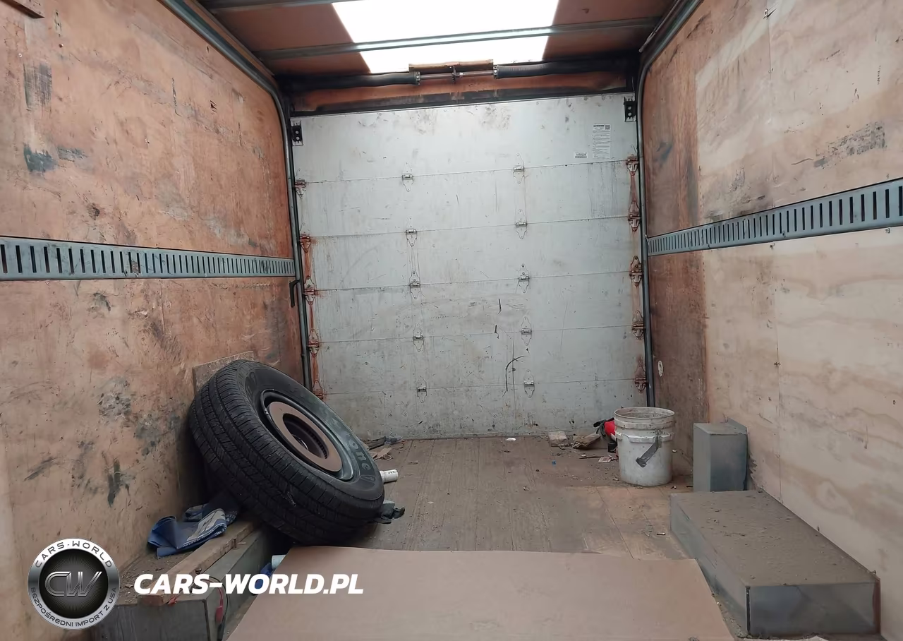 2013 Ford E-350 Cutaway VIN:1FDWE3FL8DDA02622 - 6
