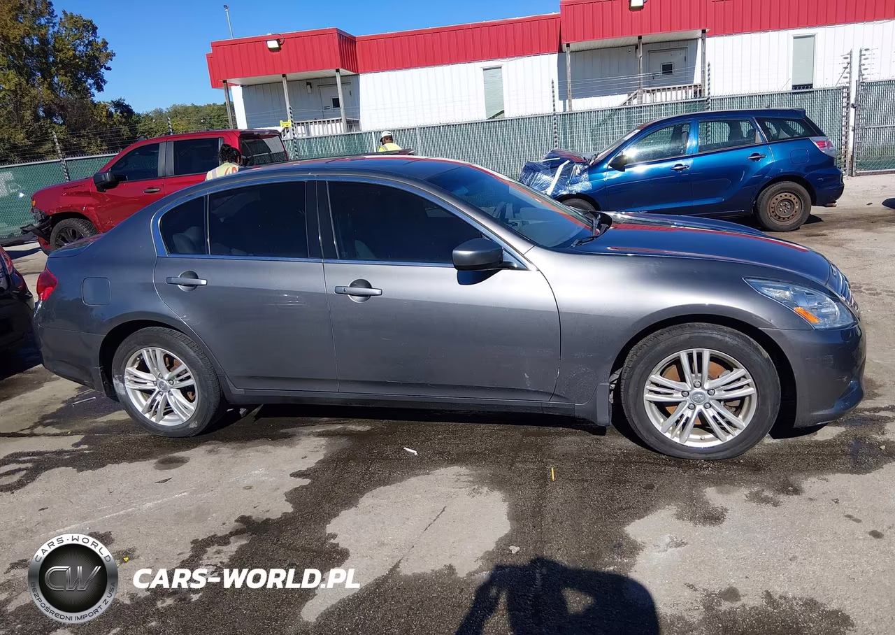 INFINITI G37X VIN:JN1CV6AR1AM461560 - 12