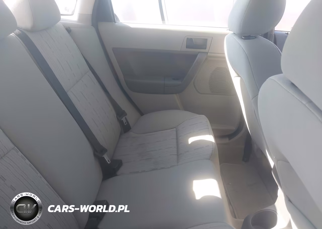2010 Ford Focus Se VIN:1FAHP3FNXAW134005 - 8