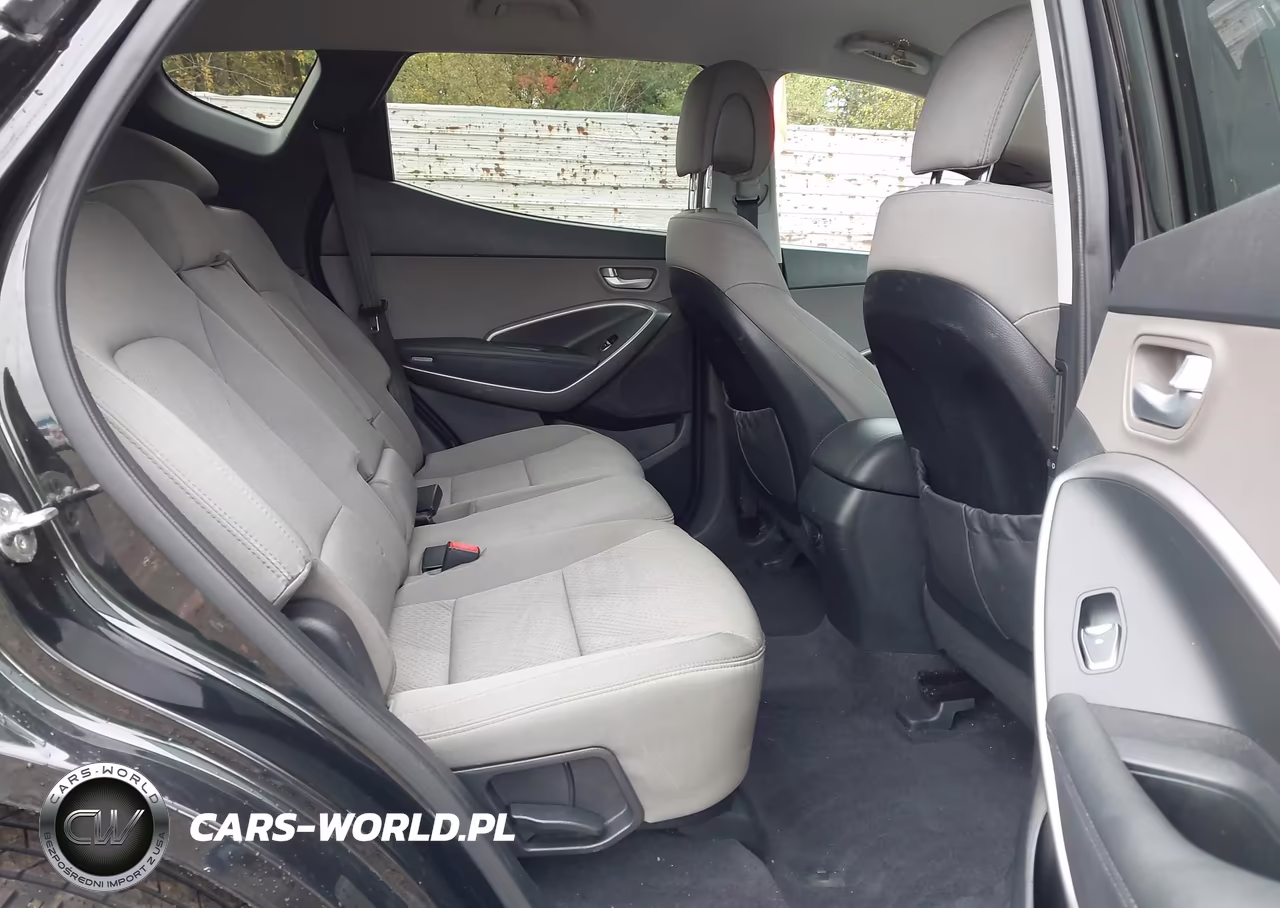 2016 Hyundai Santa Fe Sport 2.4L VIN:5XYZUDLB2GG347401 - 8