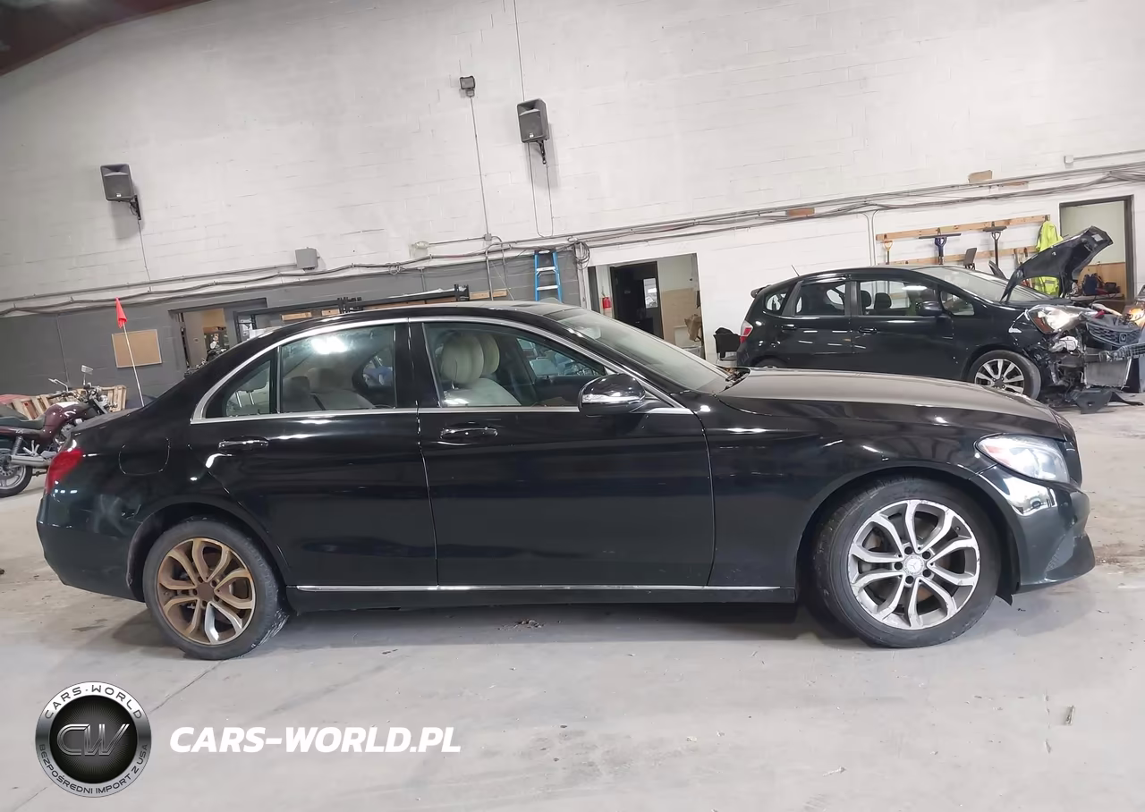 2015 Mercedes-Benz C 300 4Matic VIN:55SWF4KB8FU024358 - 13