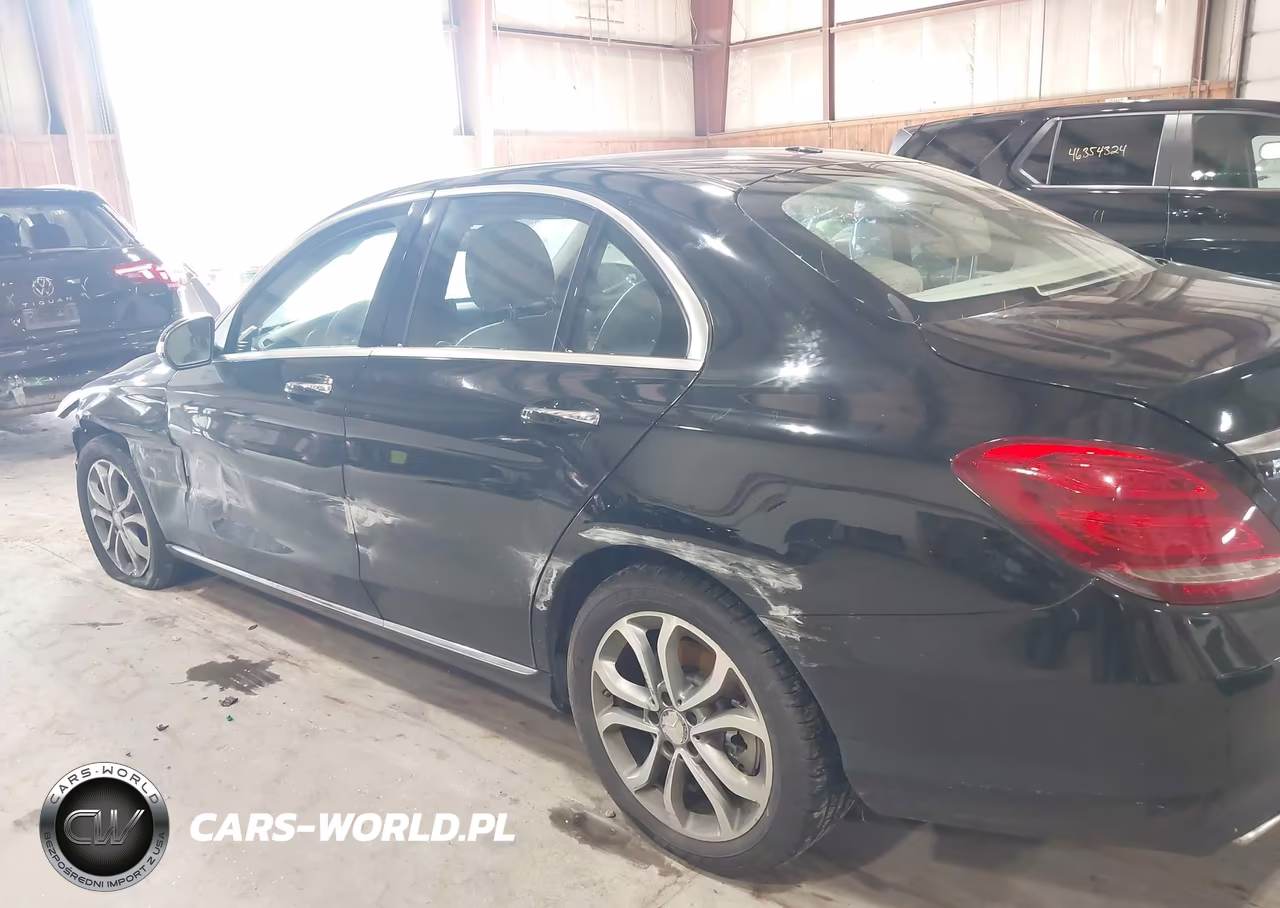 2015 Mercedes-Benz C 300 4Matic VIN:55SWF4KB8FU024358 - 18