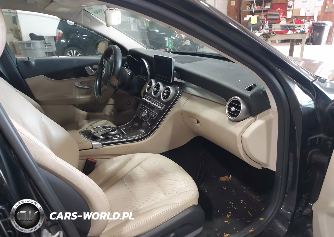 2015 Mercedes-Benz C 300 4Matic VIN:55SWF4KB8FU024358 - 5