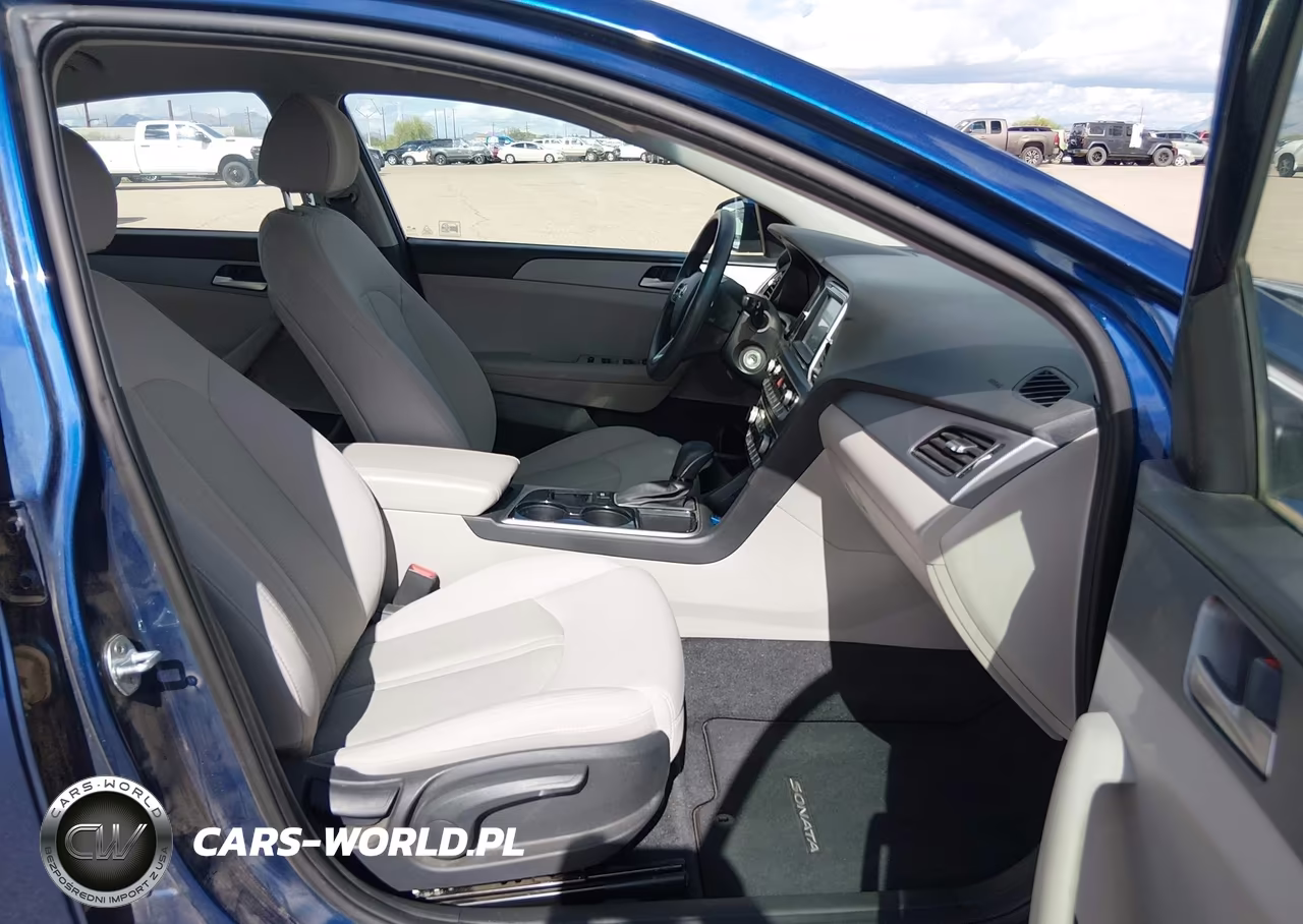 2018 Hyundai Sonata Eco VIN:5NPE24AA8JH707270 - 5