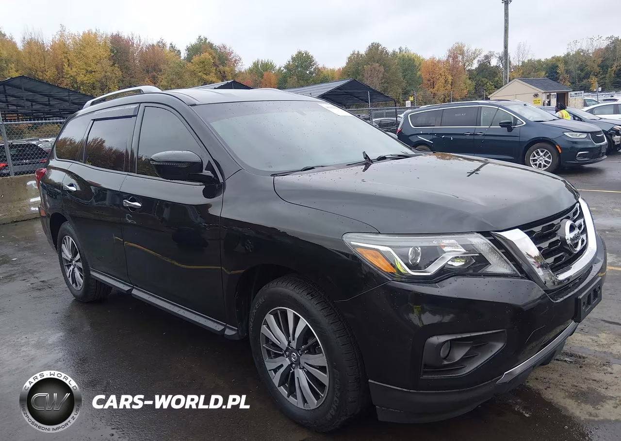 2018 Nissan Pathfinder Sv