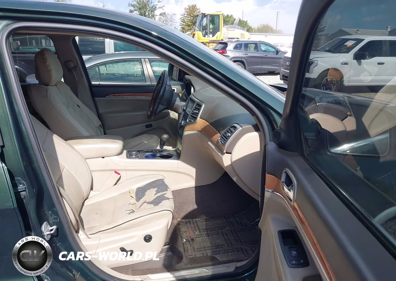 2011 Jeep Grand Cherokee Overland VIN:1J4RR6GTXBC606272 - 5