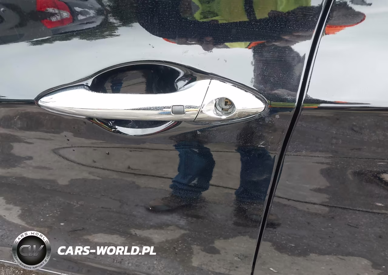 2015 Hyundai Elantra Limited VIN:5NPDH4AE8FH627259 - 18
