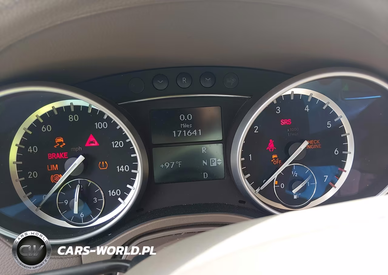 2012 Mercedes-Benz Gl 550 4Matic VIN:4JGBF8GE9CA784437 - 7