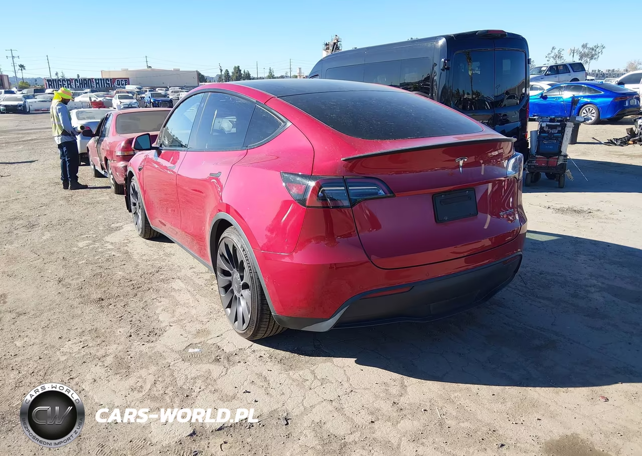 2022 Tesla Model Y Performance Dual Motor All-Wheel Drive VIN:7SAYGDEF9NF342755 - 3