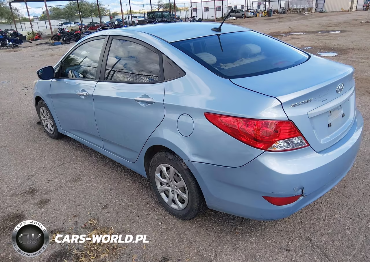 2014 Hyundai Accent Gls VIN:KMHCT4AE2EU611942 - 3