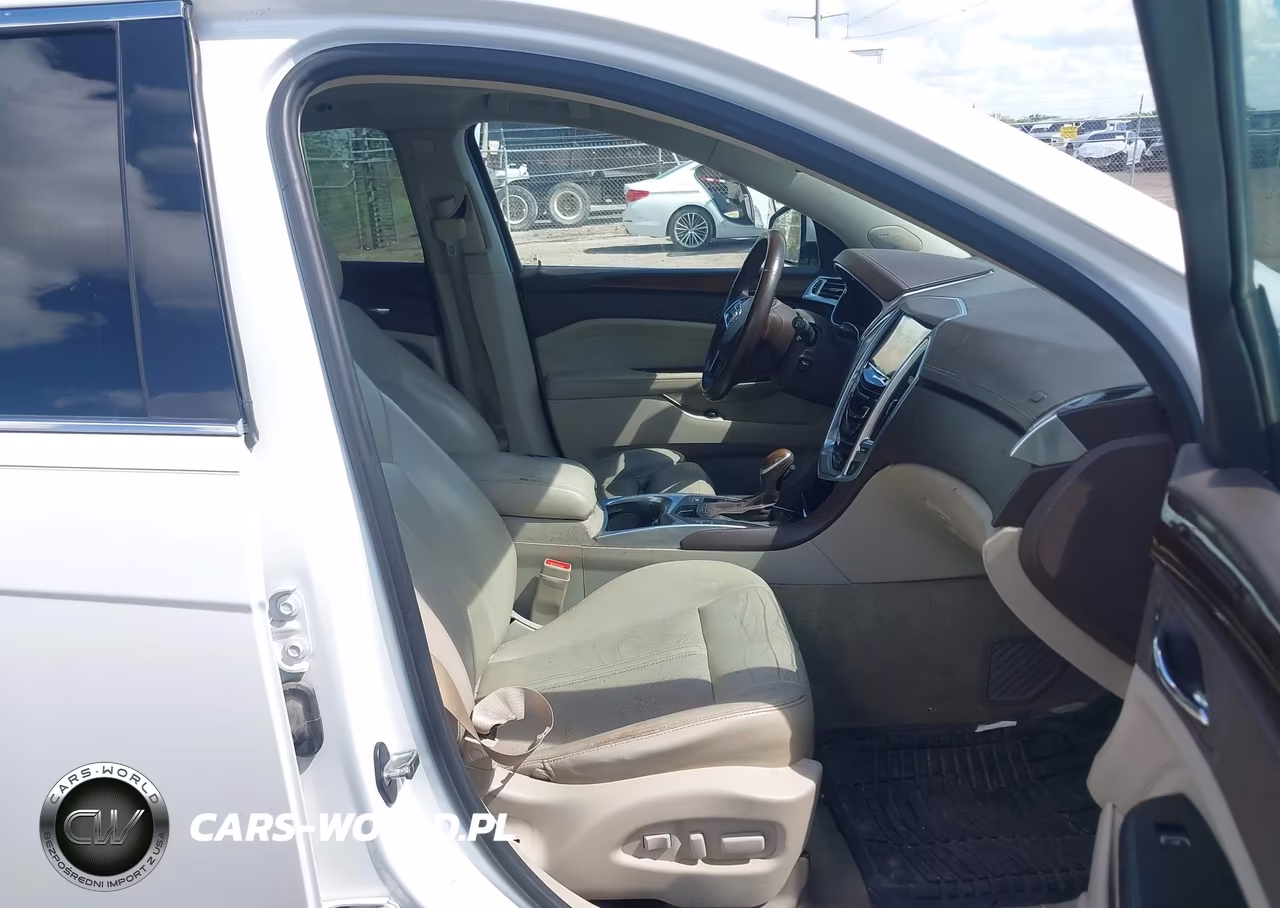2014 Cadillac Srx Performance Collection VIN:3GYFNCE34ES566107 - 5
