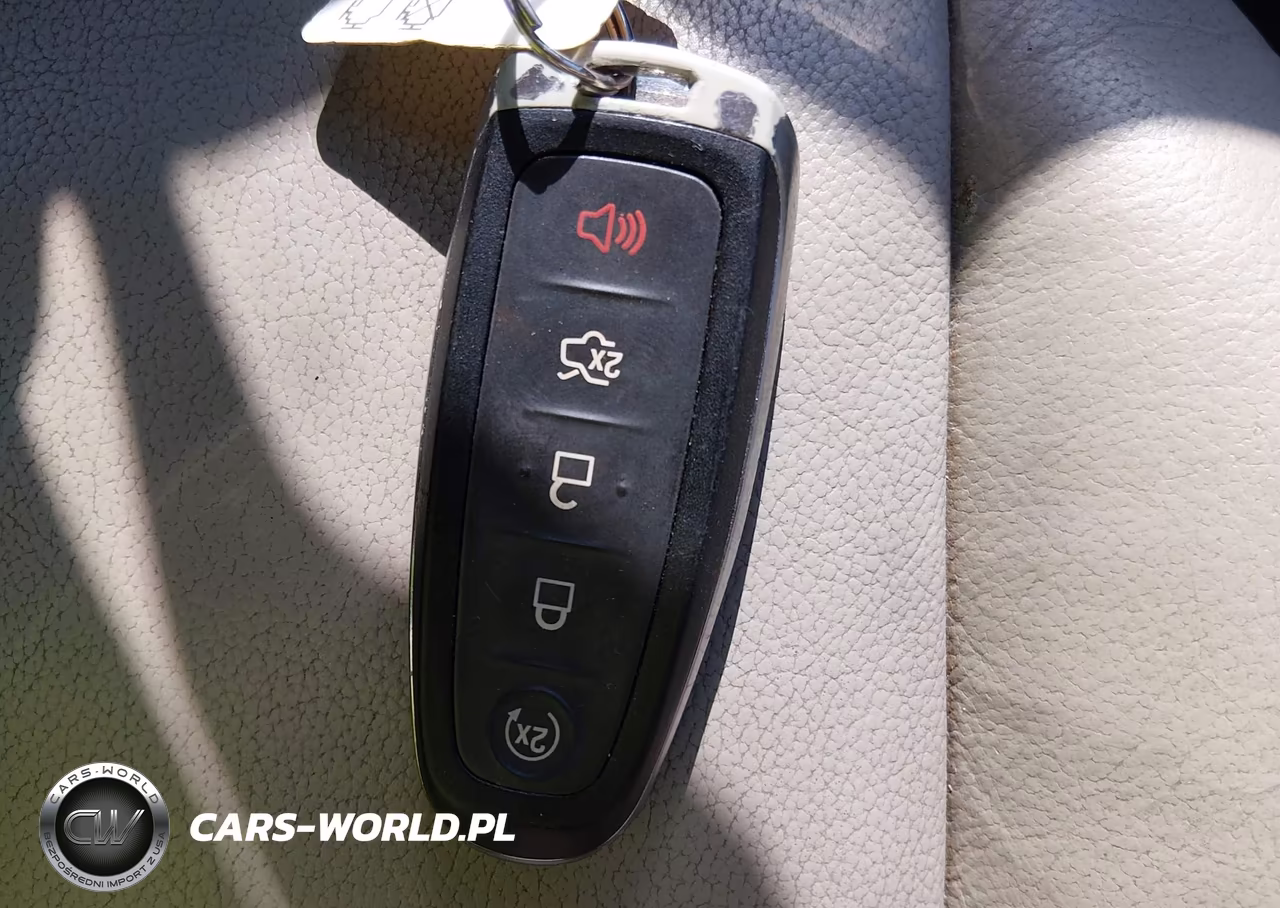 2015 Ford Escape Titanium VIN:1FMCU0J96FUA53717 - 11