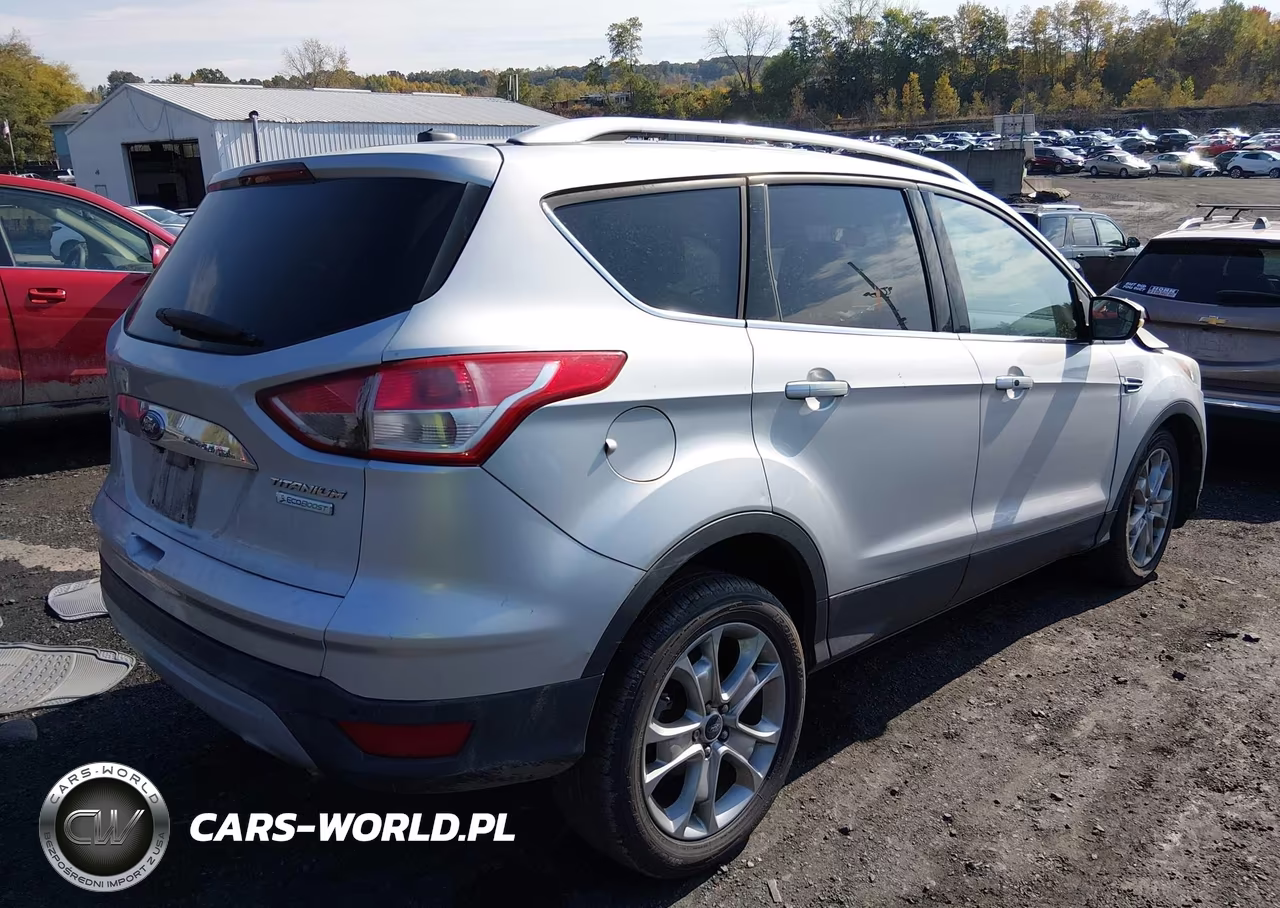 2015 Ford Escape Titanium VIN:1FMCU0J96FUA53717 - 4
