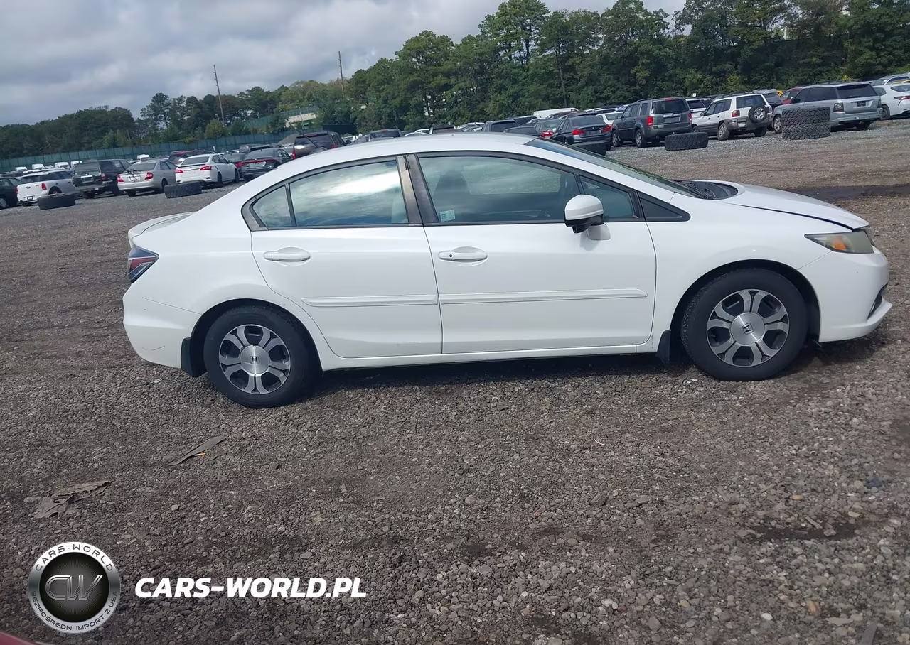2014 Honda Civic Hybrid VIN:19XFB4F26EE201839 - 13