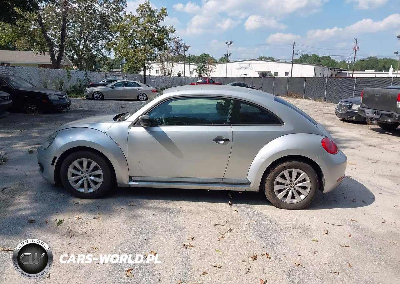 2014 Volkswagen Beetle VIN:3VWFP7AT4EM624957 - 14