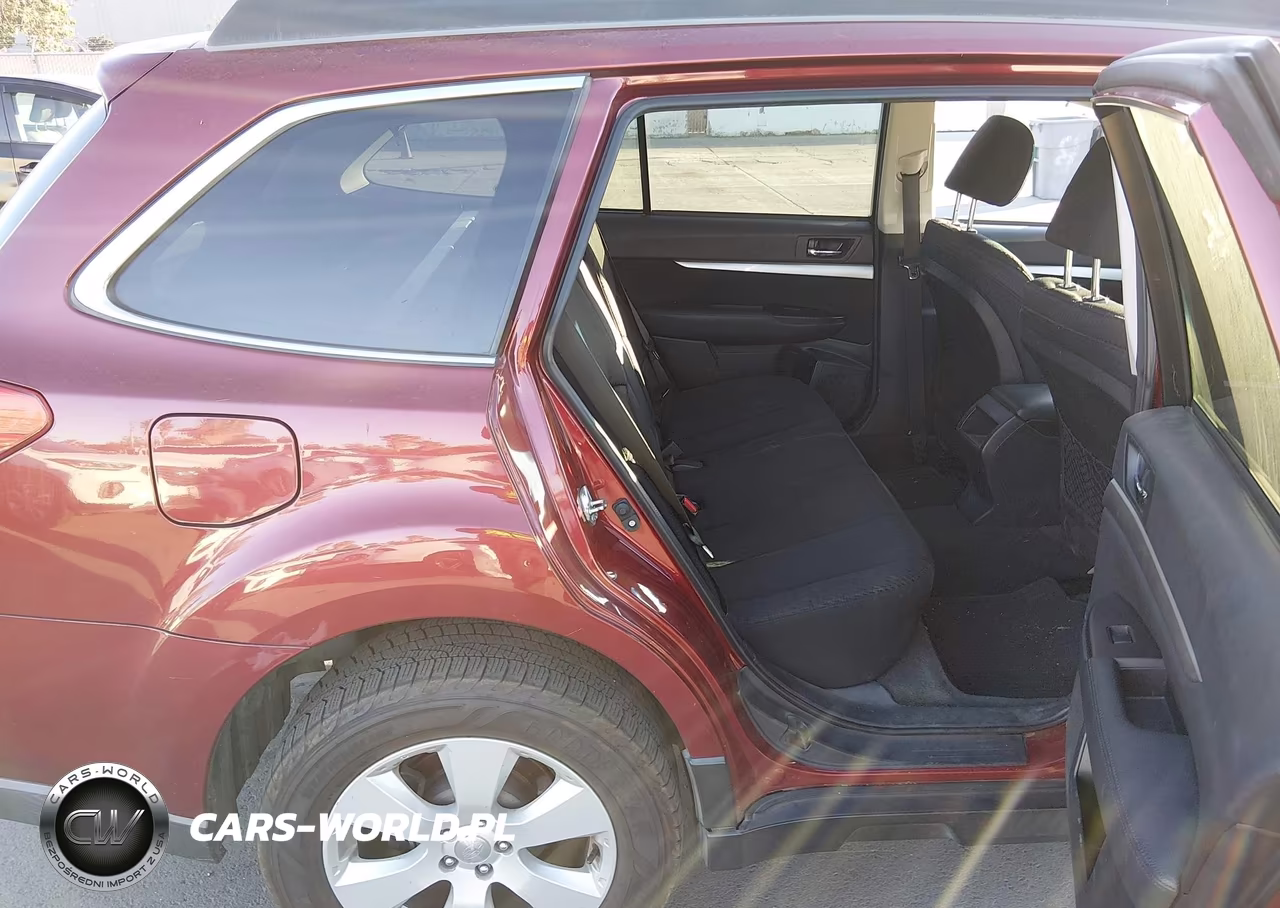 2012 Subaru Outback 2.5I Premium VIN:4S4BRBCC5C3228283 - 8