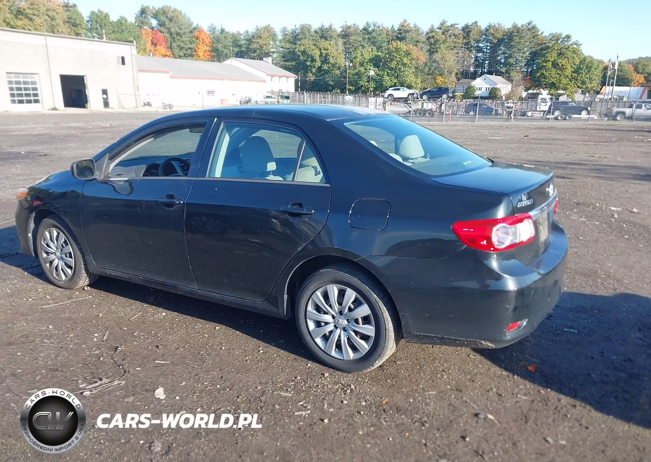 2012 Toyota Corolla Le VIN:2T1BU4EE9CC912550 - 3