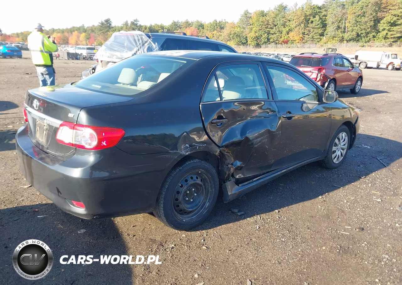 2012 Toyota Corolla Le VIN:2T1BU4EE9CC912550 - 4
