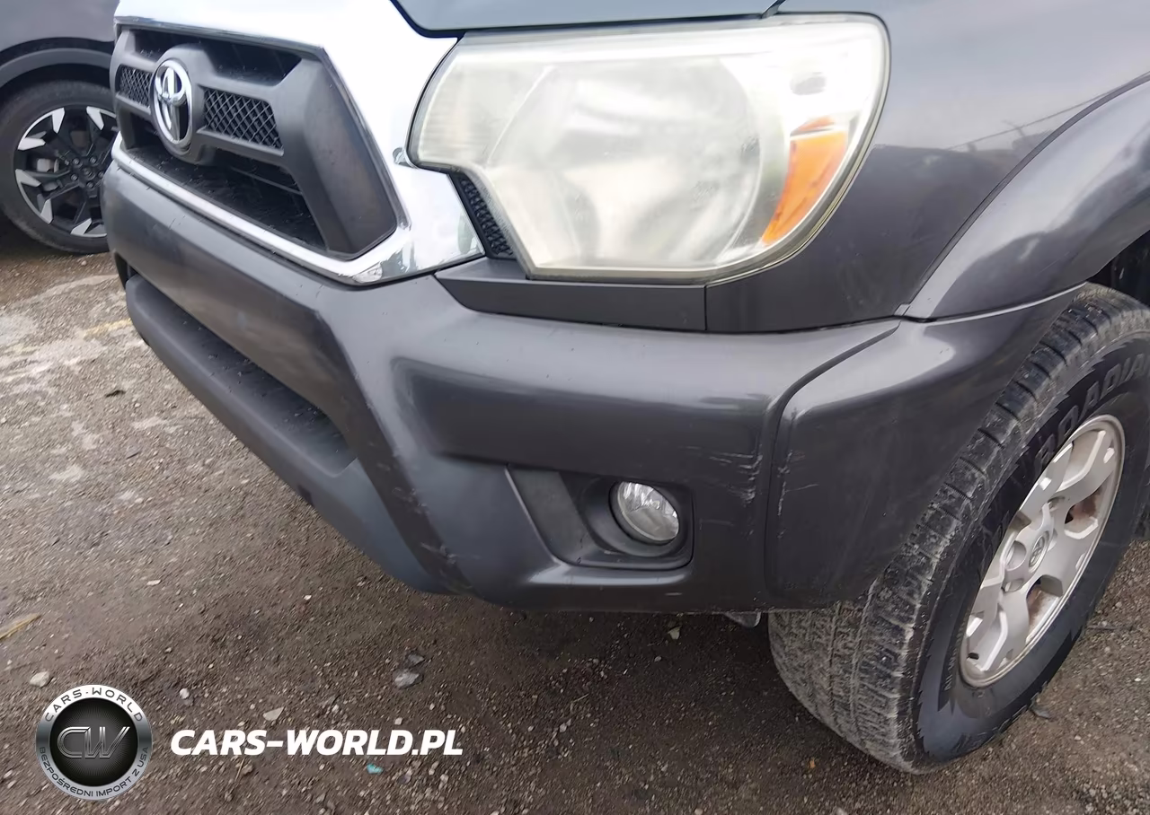 2014 Toyota Tacoma Prerunner V6 VIN:3TMJU4GN7EM166876 - 12