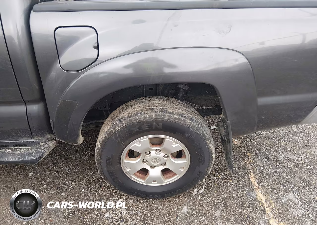 2014 Toyota Tacoma Prerunner V6 VIN:3TMJU4GN7EM166876 - 19