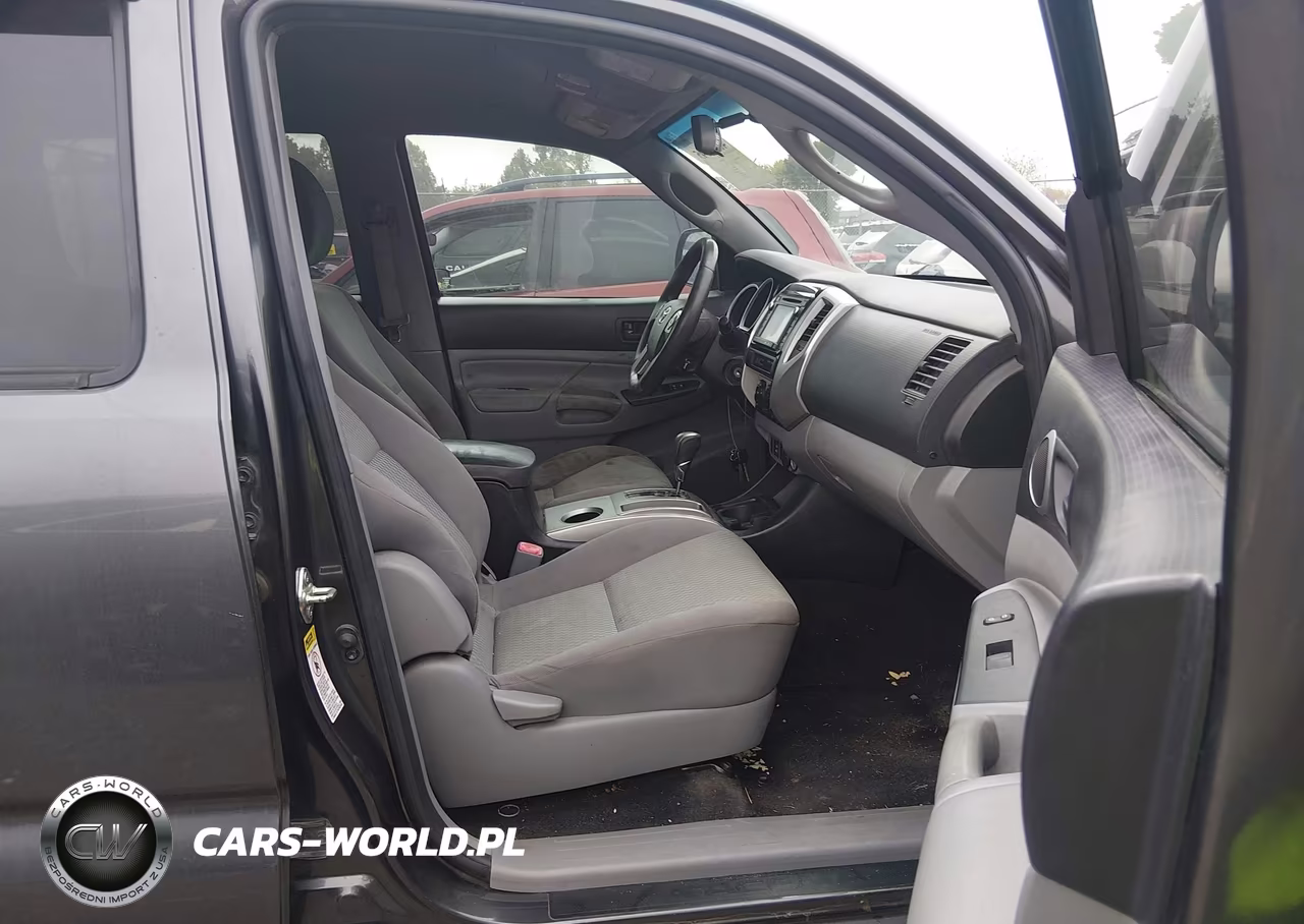 2014 Toyota Tacoma Prerunner V6 VIN:3TMJU4GN7EM166876 - 5