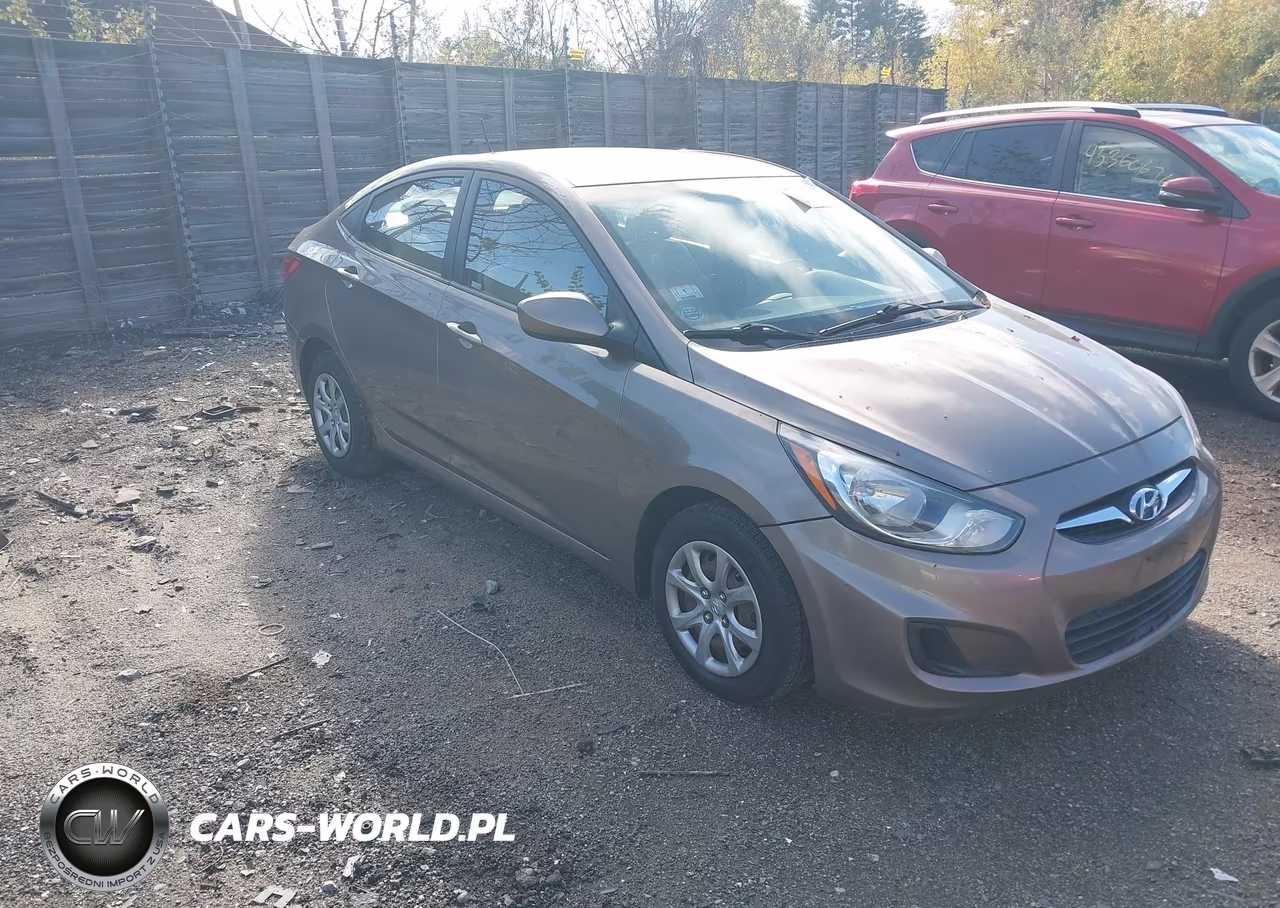 2012 Hyundai Accent Gls