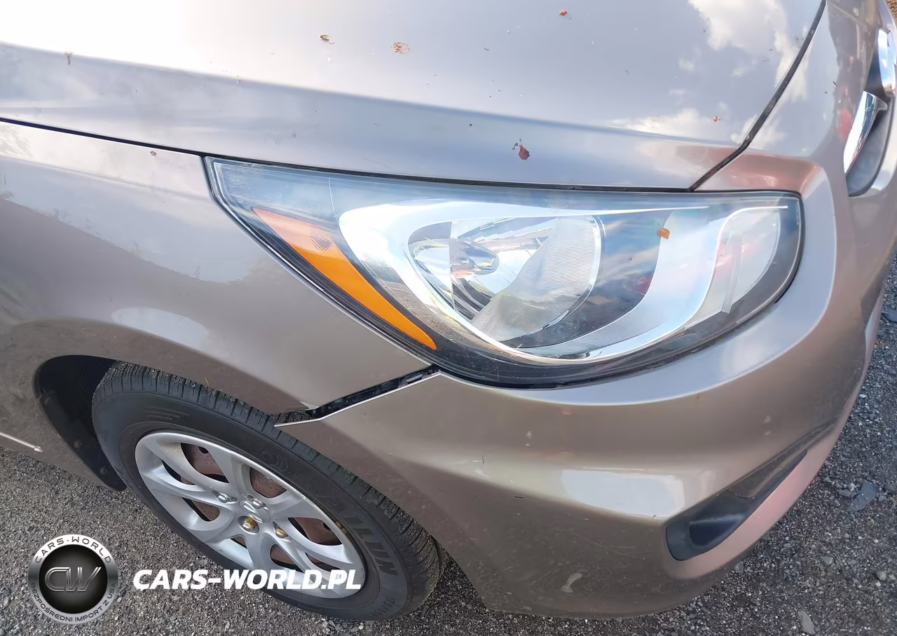2012 Hyundai Accent Gls VIN:KMHCT4AE5CU254138 - 6