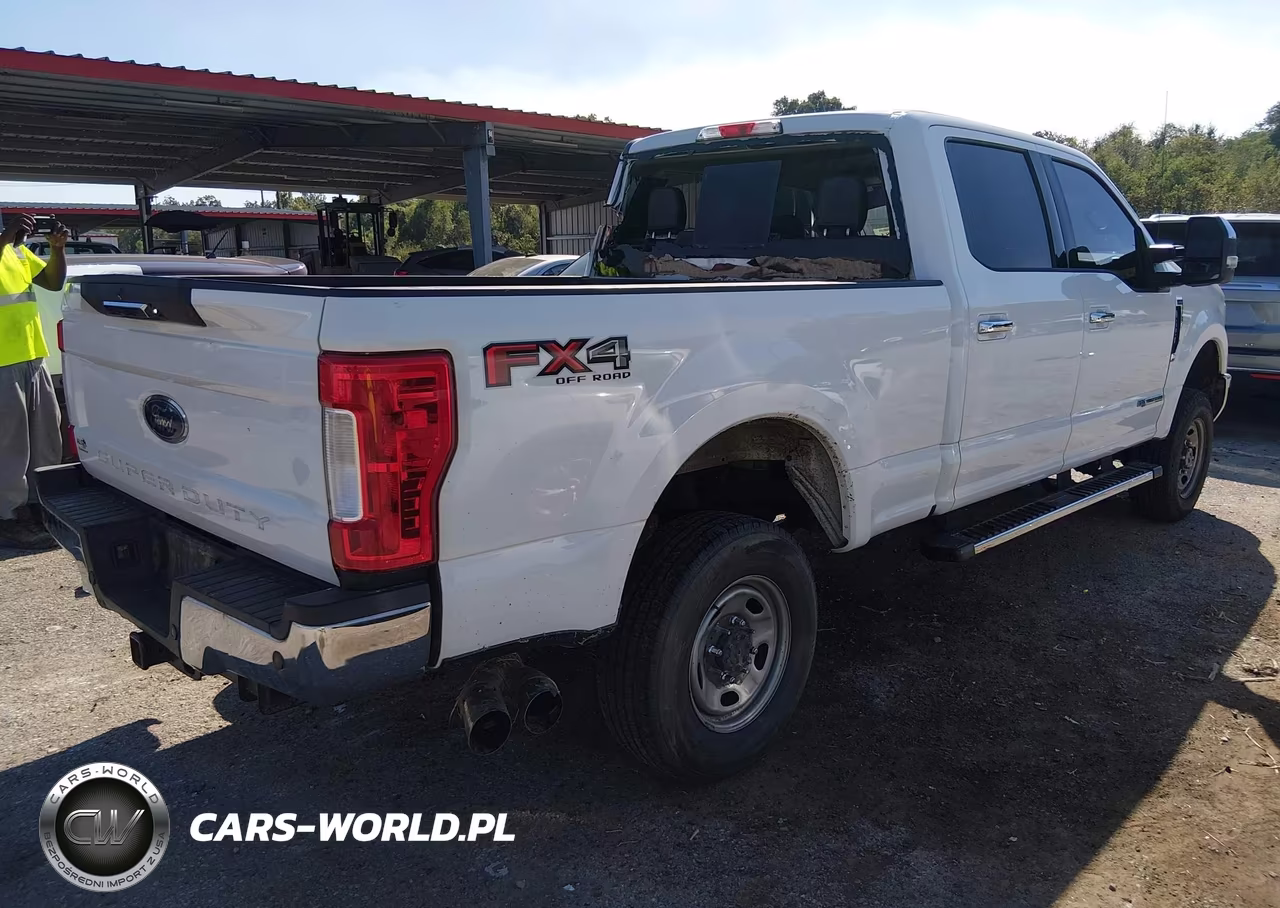 2017 Ford F-250 Lariat VIN:1FT7W2BT5HEE91471 - 4