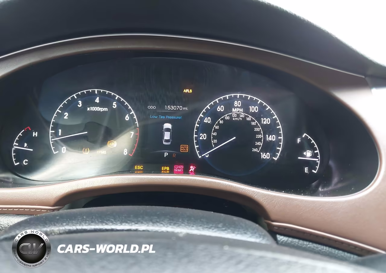 2012 Hyundai Genesis 3.8 VIN:KMHGC4DD3CU167567 - 7