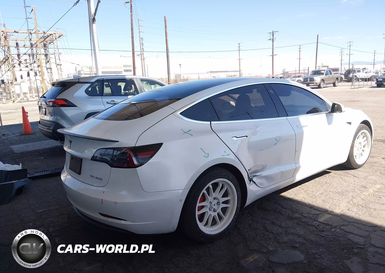 2019 Tesla Model 3 Long Range-Performance VIN:5YJ3E1EB8KF487127 - 4