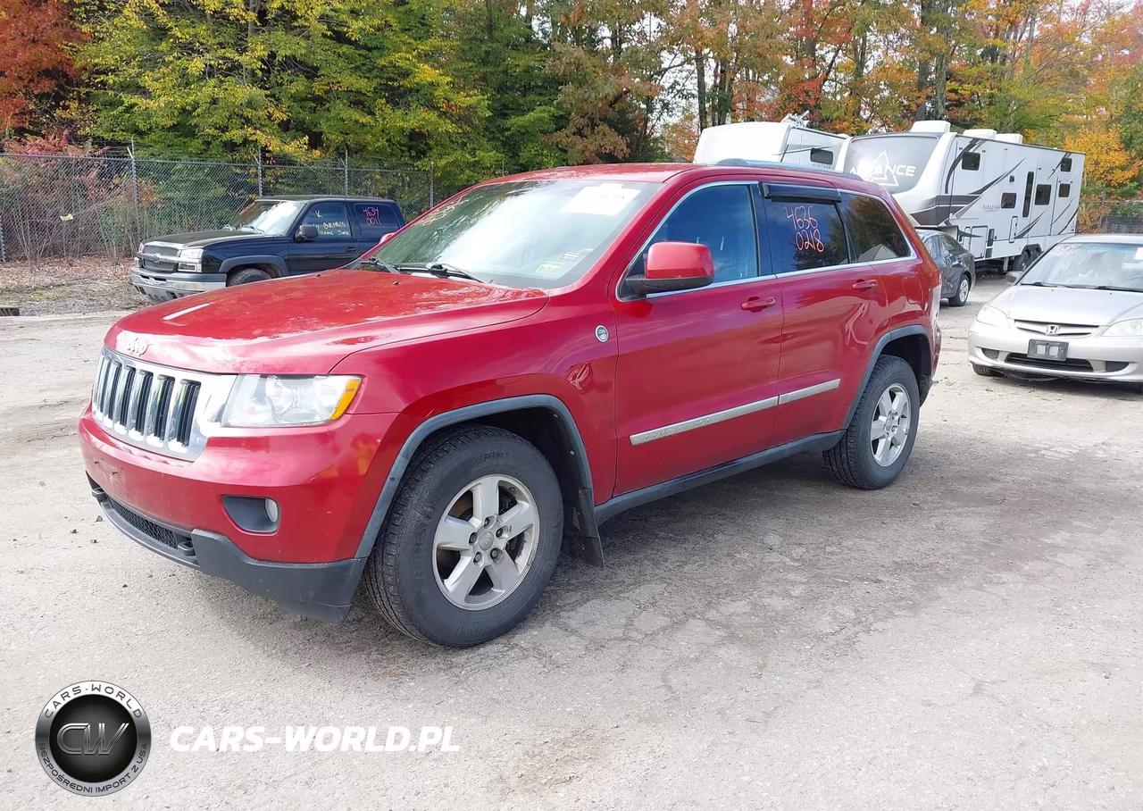2011 Jeep Grand Cherokee Laredo VIN:1J4RR4GG0BC563147 - 2