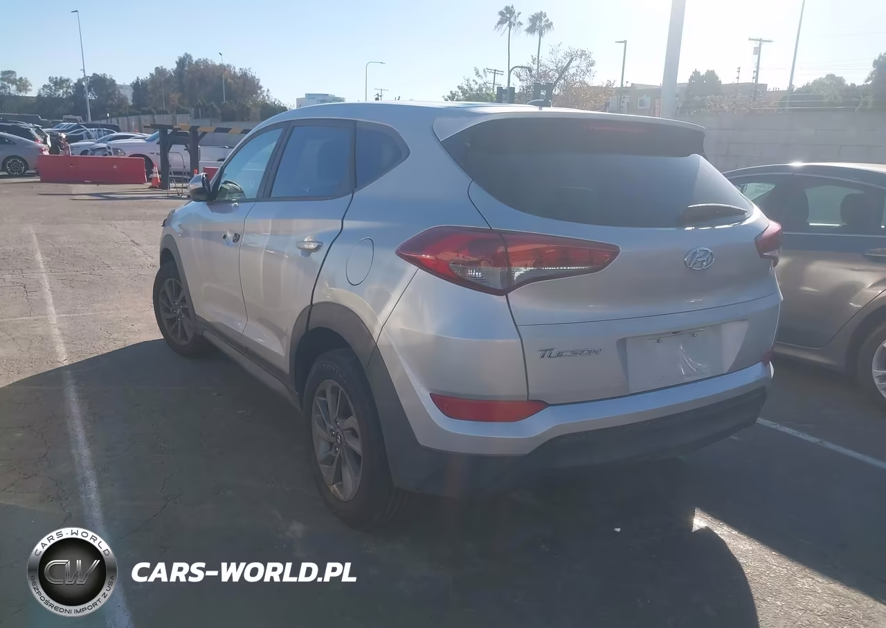 2016 Hyundai Tucson Se VIN:KM8J23A46GU192279 - 3