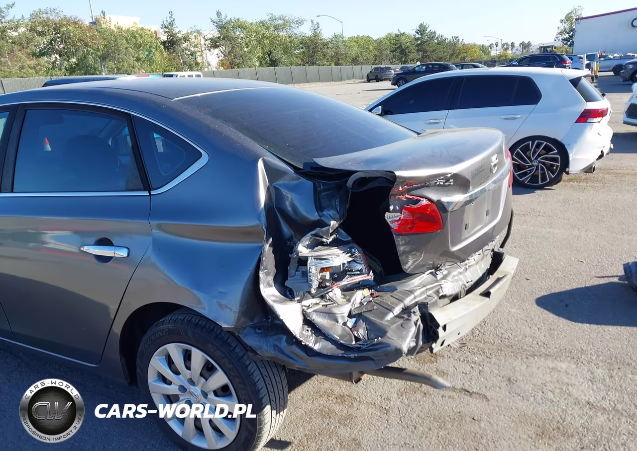 2019 Nissan Sentra S VIN:3N1AB7AP4KY423551 - 18