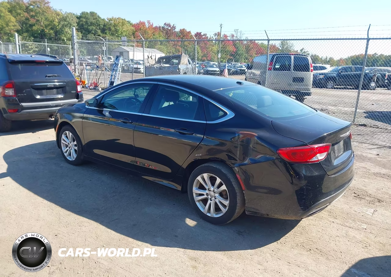 2015 Chrysler 200 Limited VIN:1C3CCCAG1FN525747 - 3