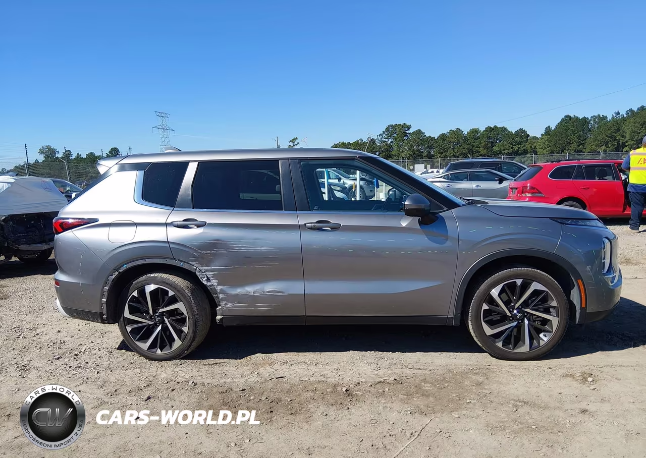 2022 Mitsubishi Outlander Black Edition 2Wd-Se 2.5 2Wd-Se Launch Edition 2Wd VIN:JA4J3UA80NZ009236 - 13
