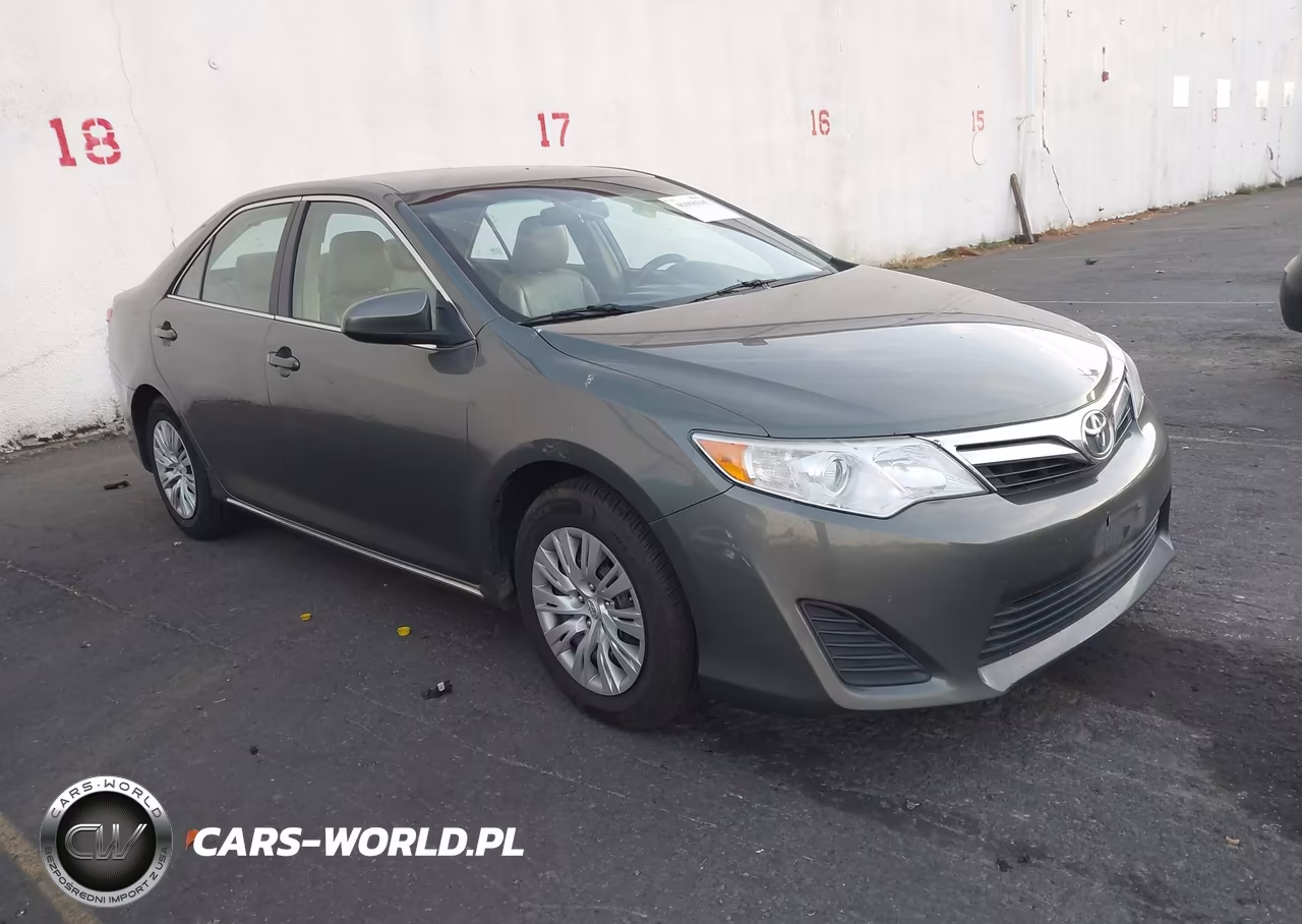2012 Toyota Camry Le VIN:4T4BF1FK2CR186807 - 1