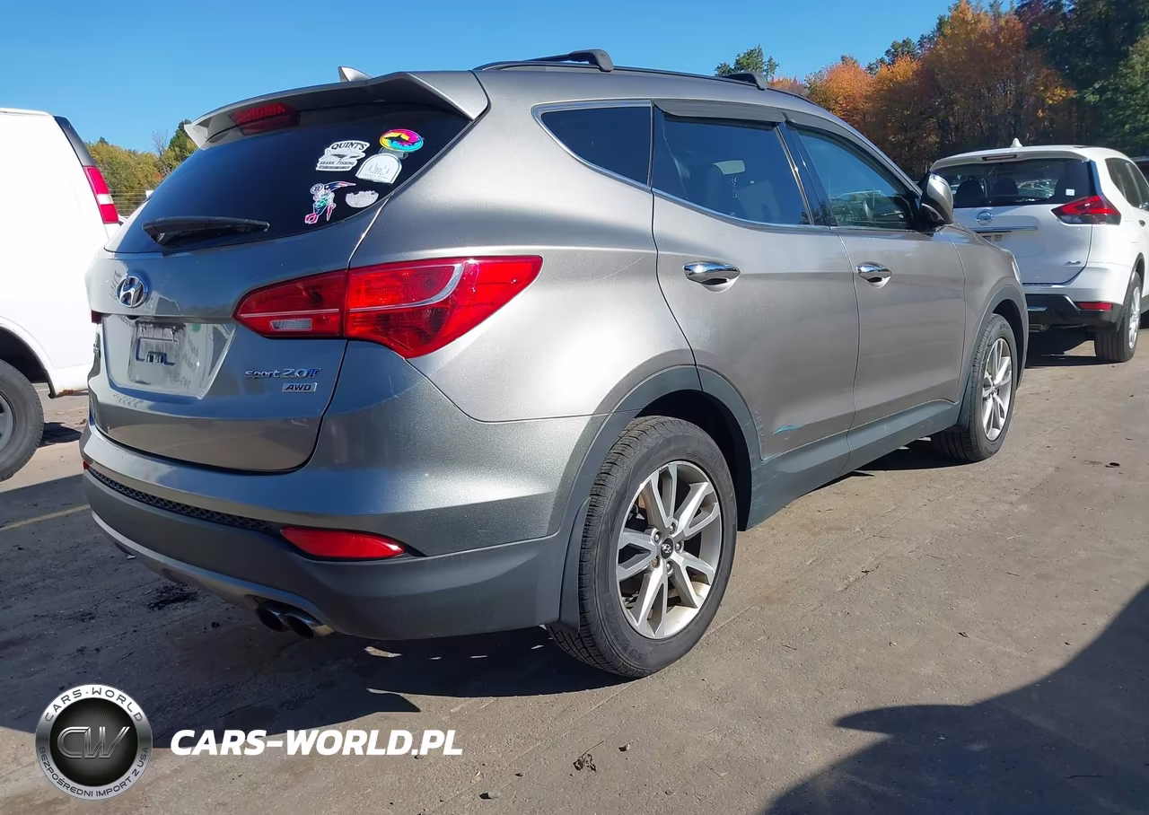 2015 Hyundai Santa Fe Sport 2.0L Turbo VIN:5XYZUDLA3FG266249 - 4