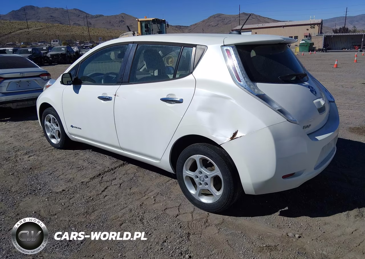 2015 Nissan Leaf Sv VIN:1N4AZ0CP6FC304756 - 3