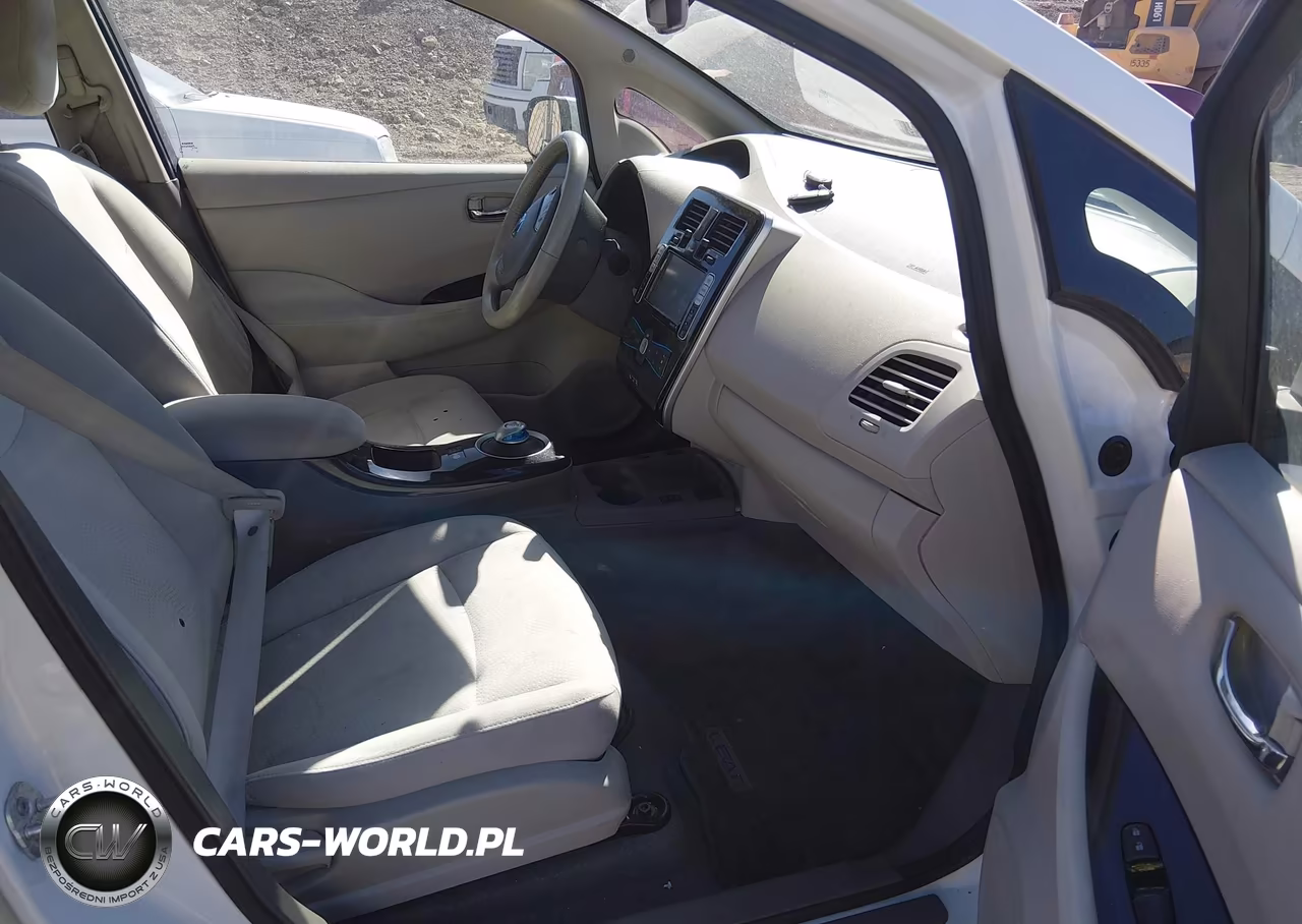 2015 Nissan Leaf Sv VIN:1N4AZ0CP6FC304756 - 5