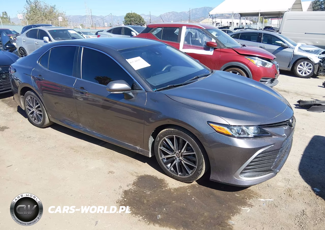 2022 Toyota Camry Le