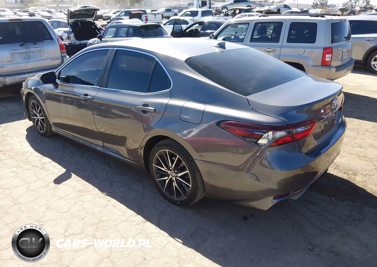 2022 Toyota Camry Le VIN:4T1R11AK4NU661505 - 3
