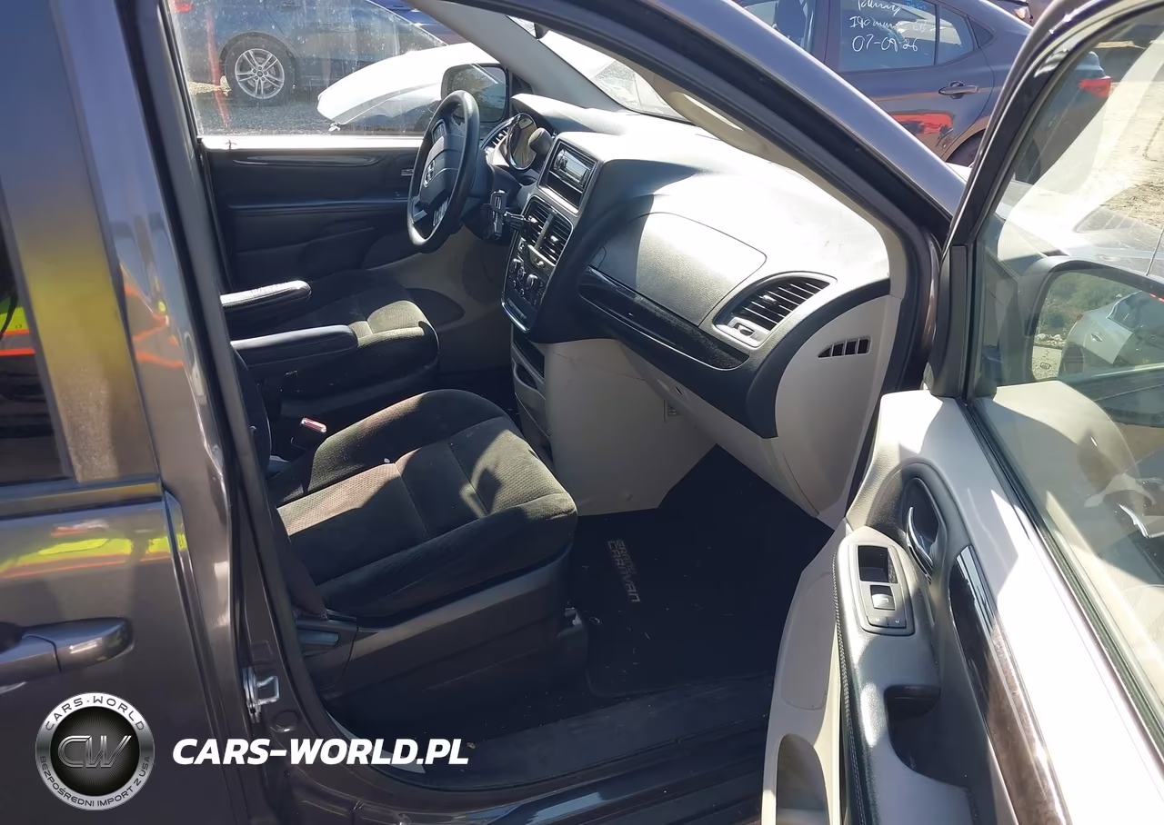 2017 Dodge Grand Caravan Se VIN:2C4RDGBG8HR567492 - 5