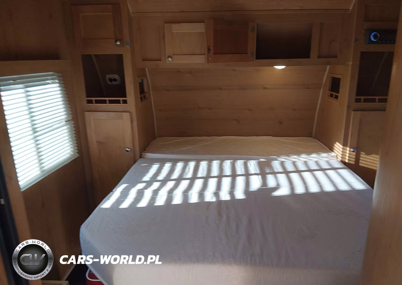2018 Riverside Rv VIN:59CCC1819JL006238 - 16