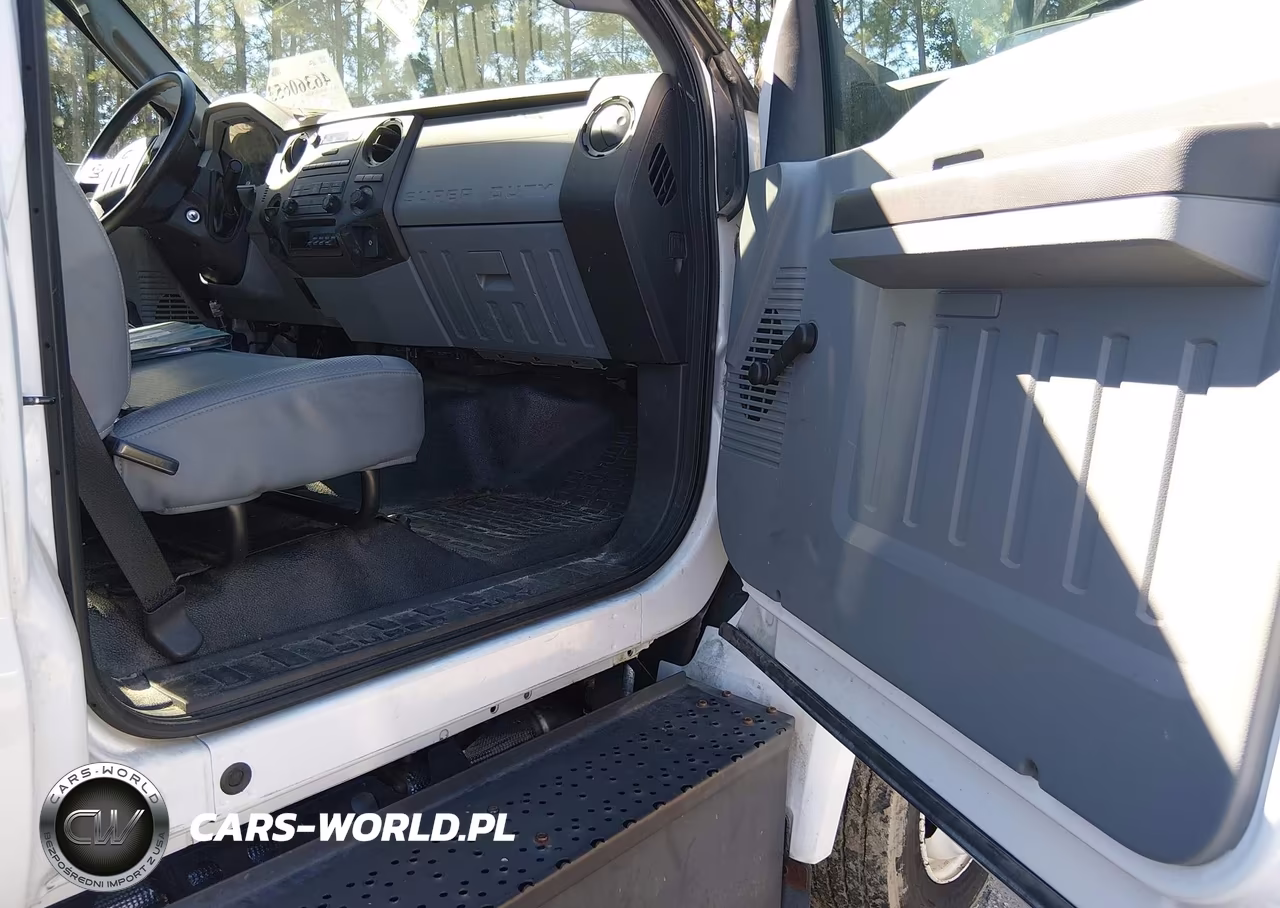 2016 Ford F-650 Diesel VIN:1FDNF6EC8GDA06962 - 5