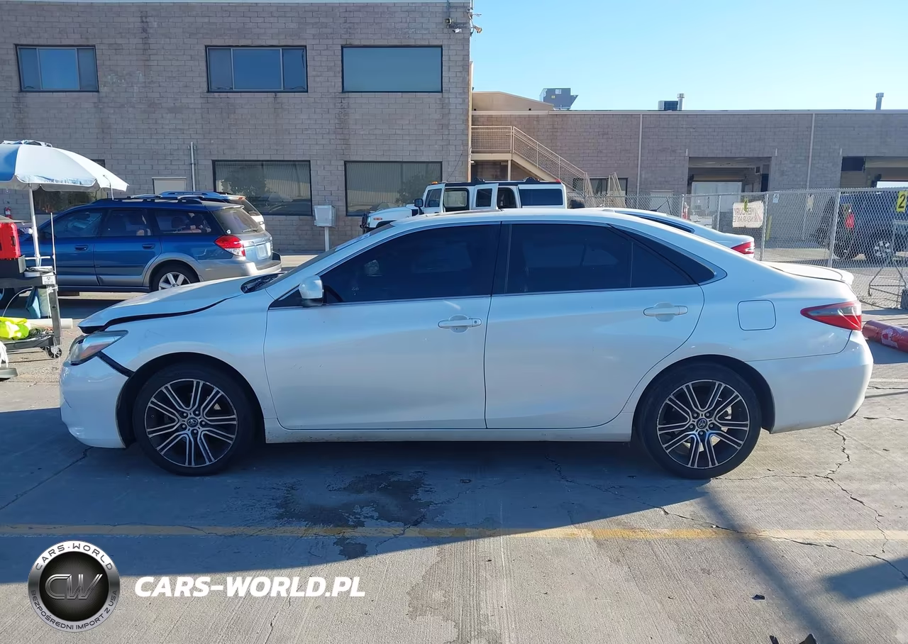 2016 Toyota Camry Se VIN:4T1BF1FKXGU189535 - 14