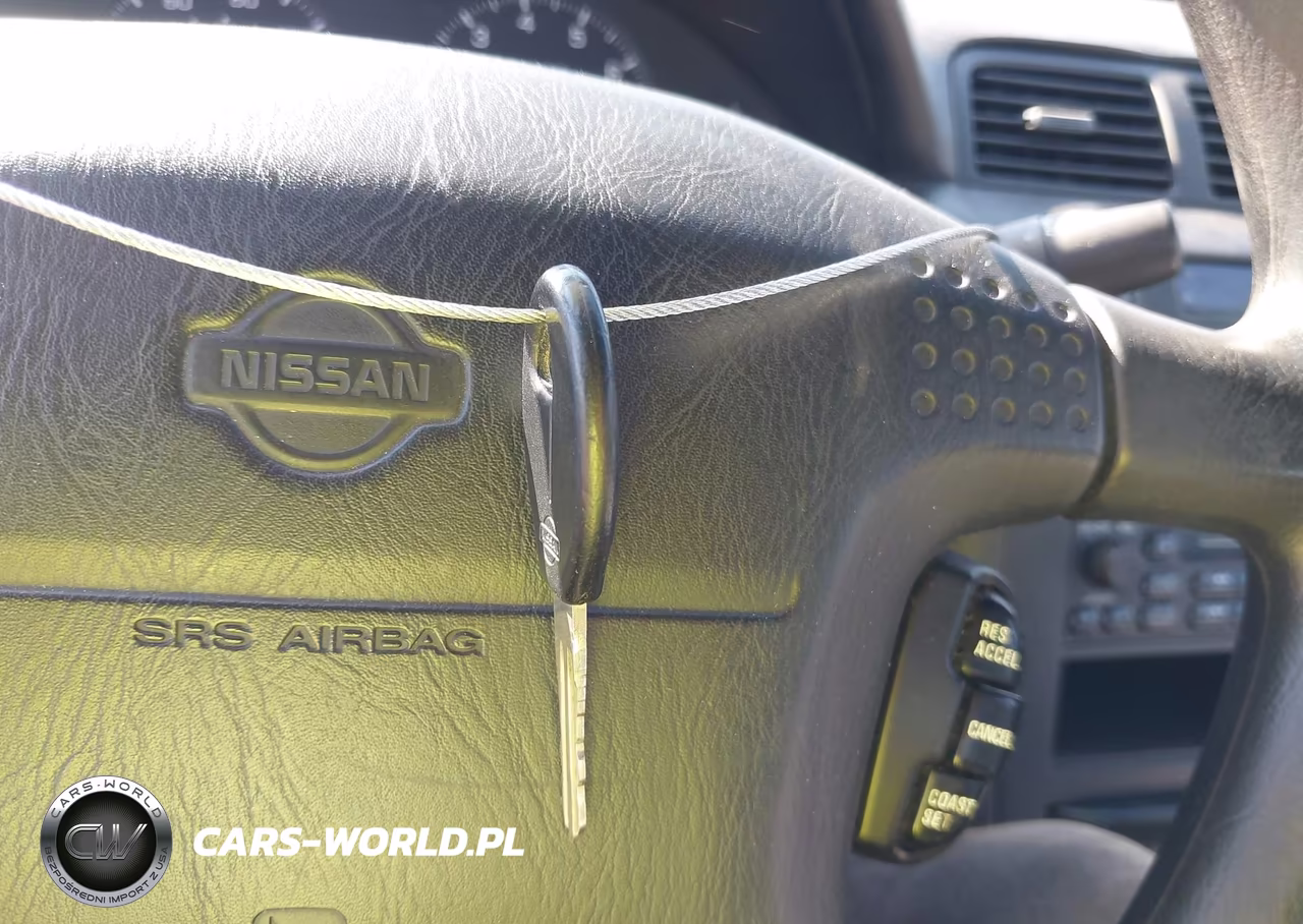 1998 Nissan Maxima Gle-Gxe-Se VIN:JN1CA21D9WT530145 - 11